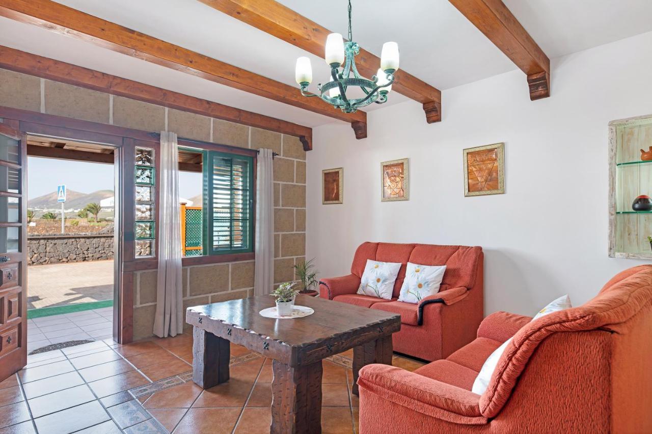 הוילה Tías La Casona מראה חיצוני תמונה